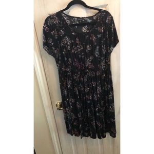 Plus sized torrid flower dress